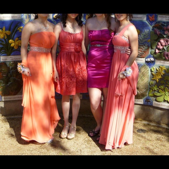 Prom formal dress - Picture 4 of 5